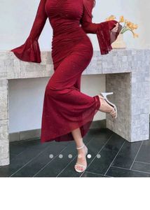 Elegant Burgundy Midi Dress(very stretchable)