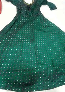 Elegant Green Ethnic Gown
