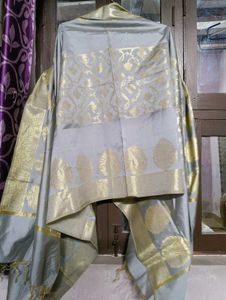 Grey Banarasi silk stole
