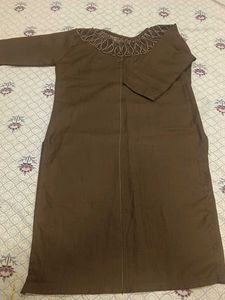 Chic Brown Kurta with Elegant Embroidery