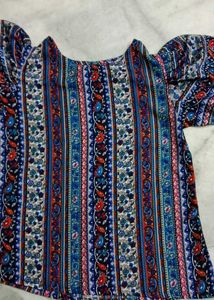 Fbella Paisley Print Top With Puff Sleeve