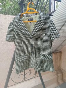 Houndstooth Short Sleeve Blazer