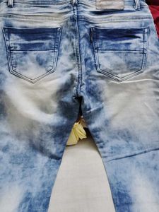 Stylish Distressed Jeans