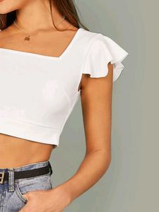 Casual Flared Sleeveless Top 🤍