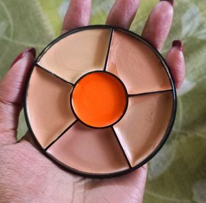 HUDA GIRL® PRO Face Contour Palette ✨