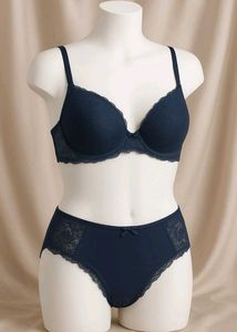 🇭🇲💫💗 Navy Blue Bra & Panty Set