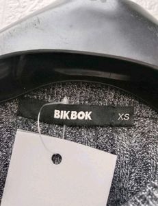 New with tag Pinterest Stylish Grey Ribbed Crop To