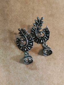 Casual Wear Earrings