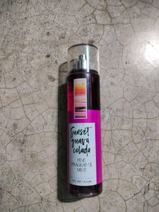 Bath and Body Works Sunset Guava Colada Mist