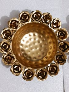 1 Pcs Metal Decor/ Beautiful Urli For Floating Can