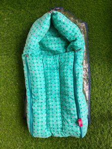 Sapphire Babyland Sleeping Bed/ Baby Carrying Bed