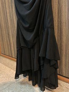 Elegant Black Ruffle Hem Dress