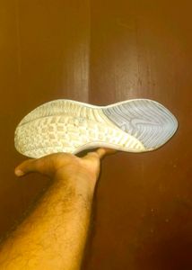 Nike Vomero 15 Custom Painted UK 10