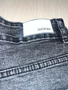 Wide Leg Cargo Jeans