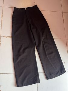 Stylish Women&#39;s Top &amp; Pants Set