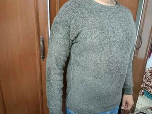 Stylish Pullover Sweater