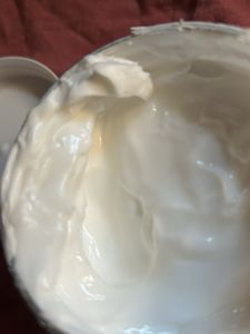 Mamaearth Vitamin C Daily Glow Cream