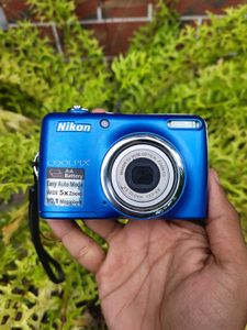 NIKON COOLPIX L23 Digital Camera