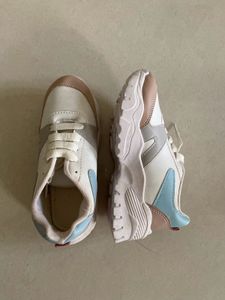 Casual Sneakers