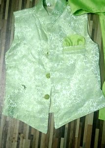 Festive Green Boys&#39; Kurta Set