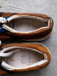 Sports Shoes For Men