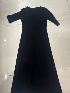 A Black Midi Bodycon
