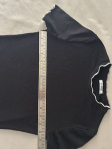 Girls  Black Crop Top XS