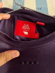 The Bear House Tshirt XL