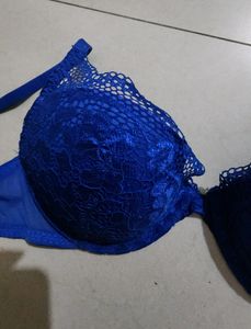 LA SENZA Royal Blue Sensual Pushup Bra