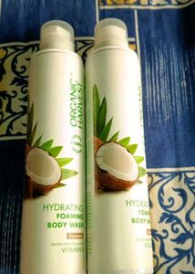 1 Litre Shampoo And 2 Coconut Foaming Body Wash