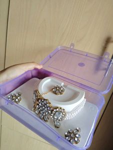 STONE JEWELLERY SET