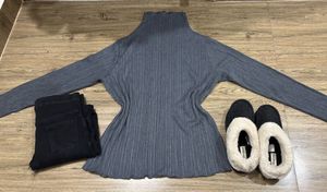 Ribbed Turtleneck Long Sleeve Top