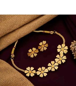 Gold-tone Flower Necklace & Earring Set
