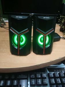 Dual Stereo Speaker with good Sound Quality