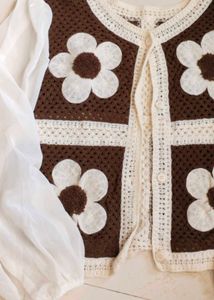 V Neck Knitted Brown Woolen Full Sleeved Top