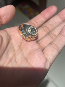 Gold Plated Beautiful Unique Stunning Ring Medium