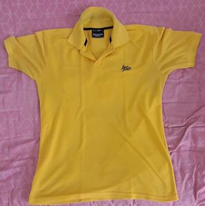 Jeans Tshirt Combo Good Condition