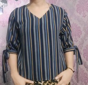 Women Georgatte Top