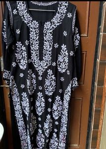 Elegant Black Embroidered Kurta(Lucknowi)