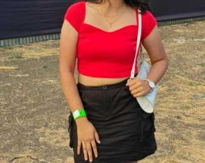 Red Square/Sweetheart Neck Crop Top