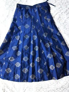 Traditional/ Ethnic Women Dress