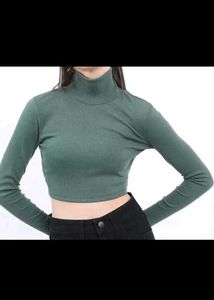 Ribbed Turtleneck Crop Top