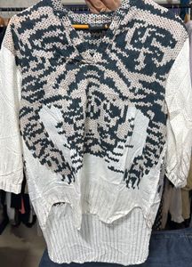 Beautiful new  top