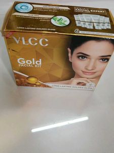 VLCC Gold Facial Kit
