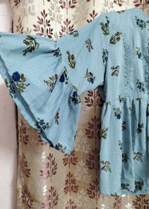 Blue Floral Print Top