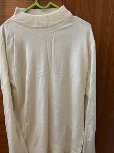 Sweater Of White
