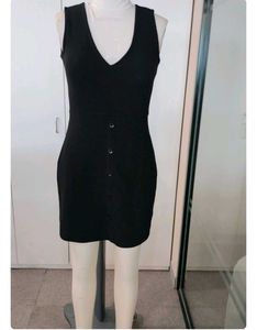BLACK SOLID PINAFORE DRESS
