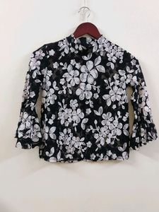 Cute Black And White Top
