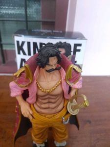 &#34;King Of Art&#34; Gol. D Roger Standing Figure ♠️