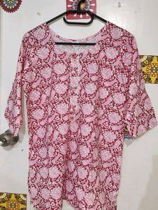 Unused Beautiful Pink Floral Ethnic Short Cotton Kurti Top